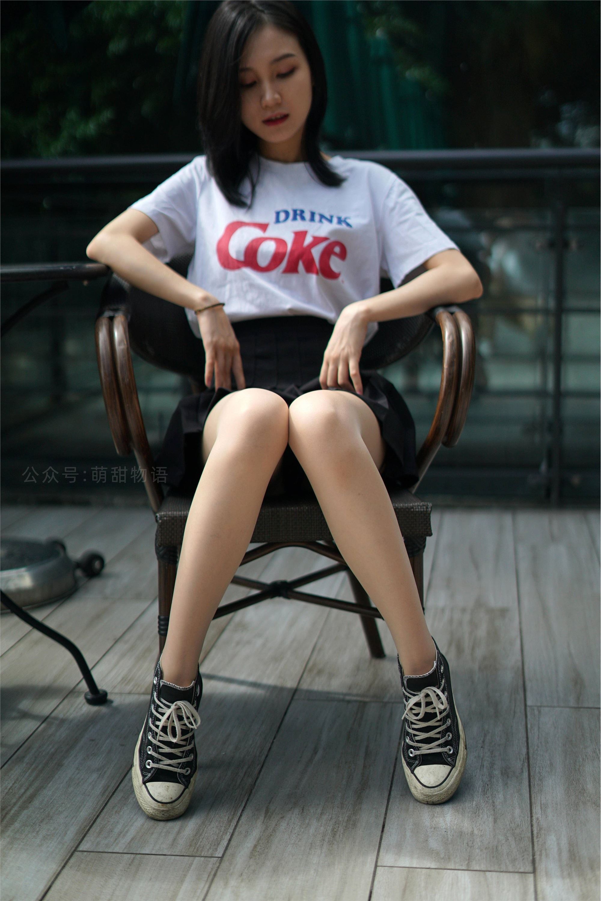 萌甜物语 XM107《清纯百褶裙-腿腿》